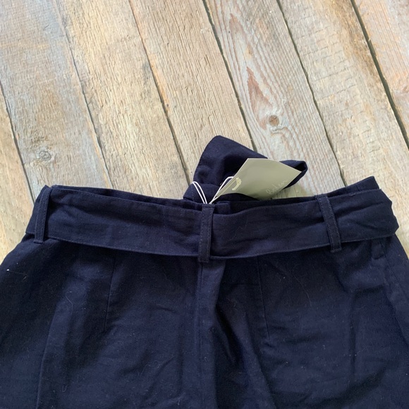 NWT Boden Cora linen shorts navy size 4 - Picture 4 of 5